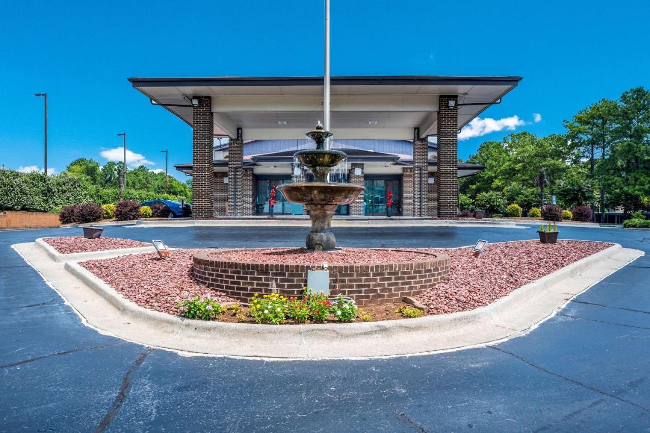 Econo Lodge Inn & Suites University Huntsville Exterior foto