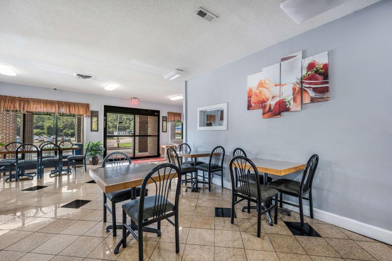 Econo Lodge Inn & Suites University Huntsville Exterior foto
